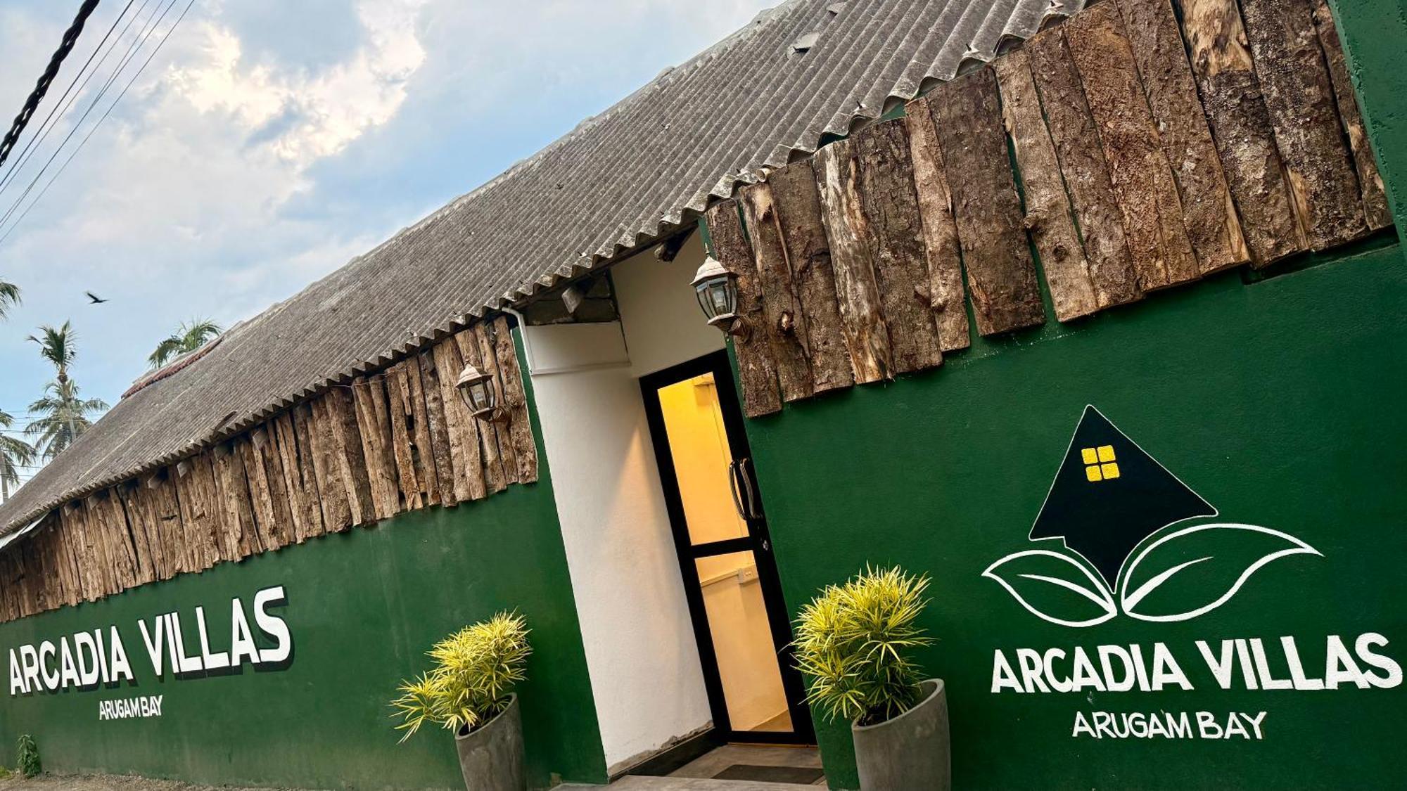 Arcadia Villas Arugambay 아루감 베이 외부 사진